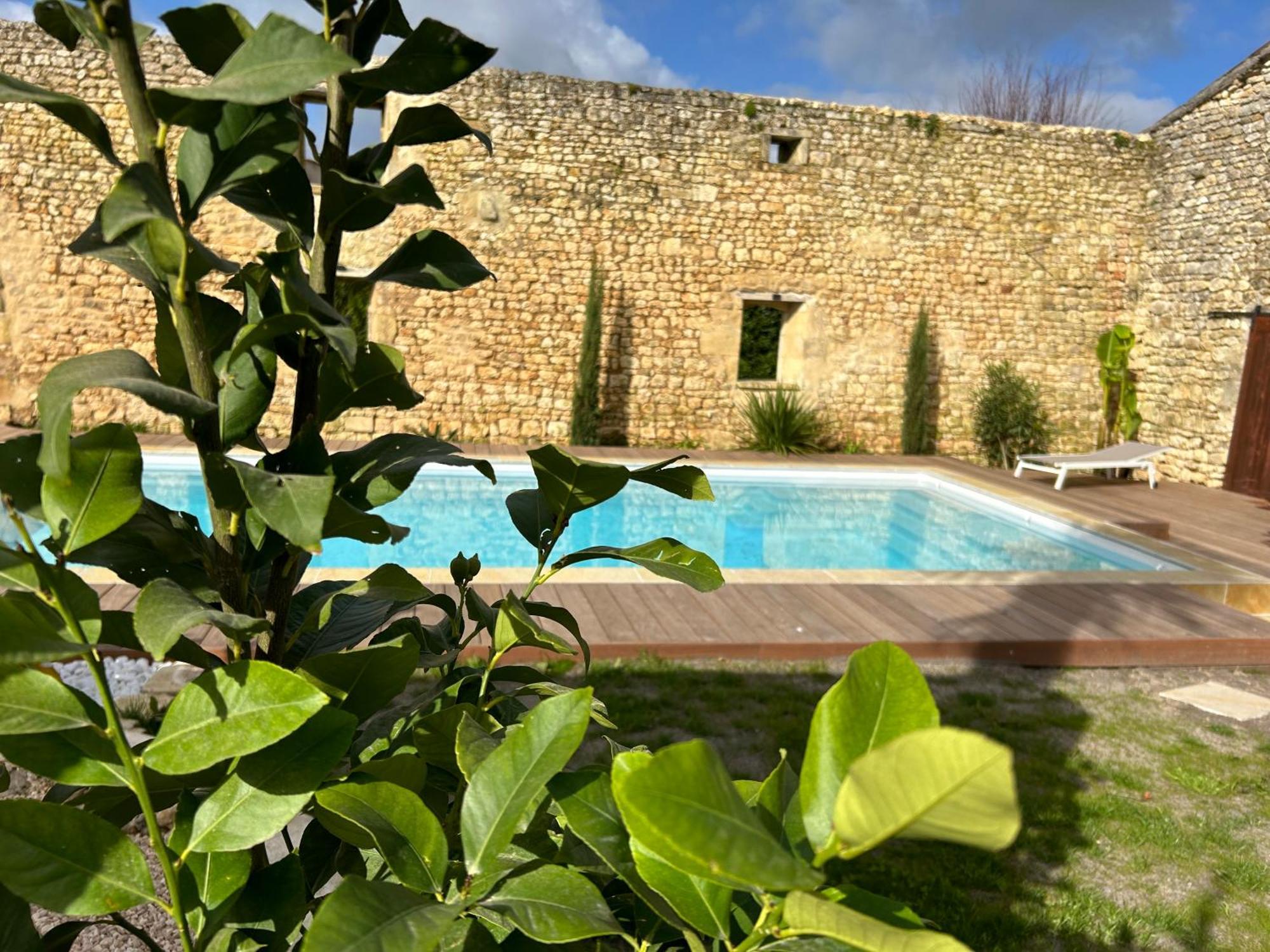 לינה וארוחת בוקר Gémozac Domaine De La Gemoliere מראה חיצוני תמונה
