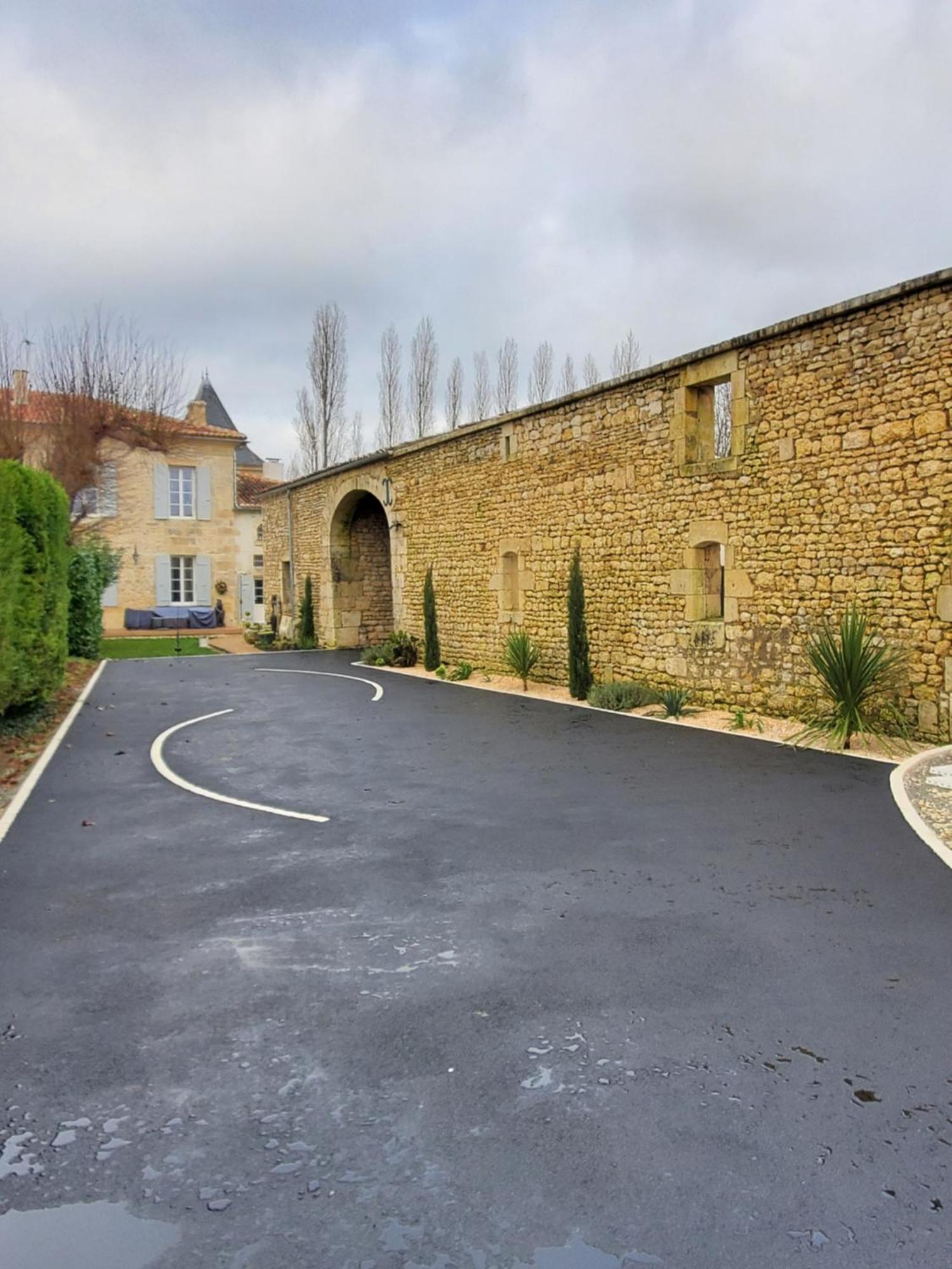 לינה וארוחת בוקר Gémozac Domaine De La Gemoliere מראה חיצוני תמונה